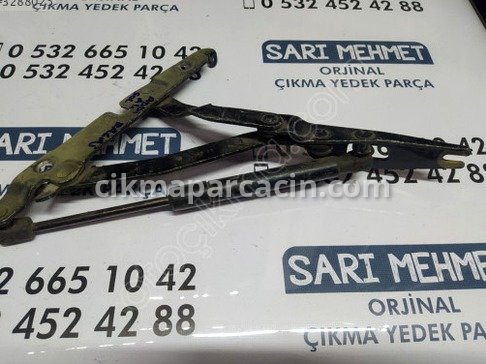 Audi A4 Bagaj Menteşesi çıkma parça