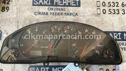 Audi A4 Gösterge Paneli çıkma parça