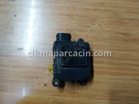 Audi A4 Kalorifer Motoru çıkma parça
