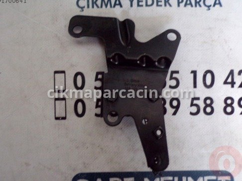 Audi A4 Tampon Braketi çıkma parça