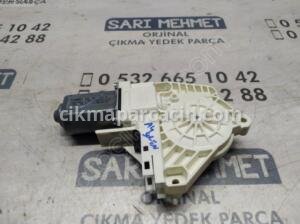 ÇIKMA AUDİ A4 SOL ÖN CAM MOTORU – Konya Çıkma Parça