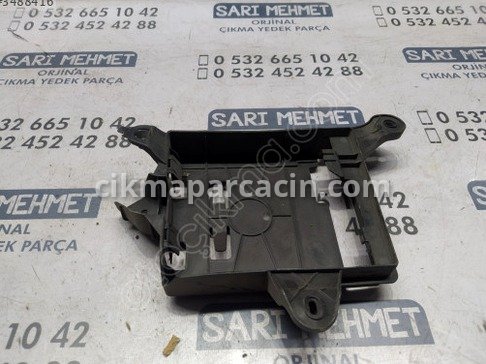 Audi A6 Bağlantı Braketi çıkma parça