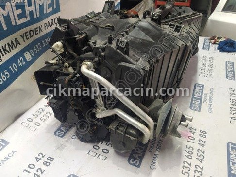 Audi A6 Kalorifer Izgarası çıkma parça