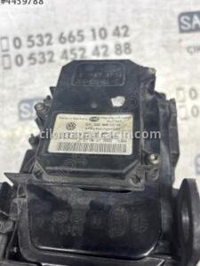 ÇIKMA AUDİ A6 FAR BEYNİ 4F0941329D – Konya Çıkma Parça