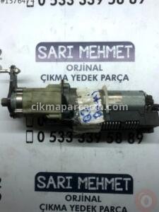 Audi Q7 Bagaj Amortisörü çıkma parça - SARI MEHMET OTO YEDEK PARÇA Konya