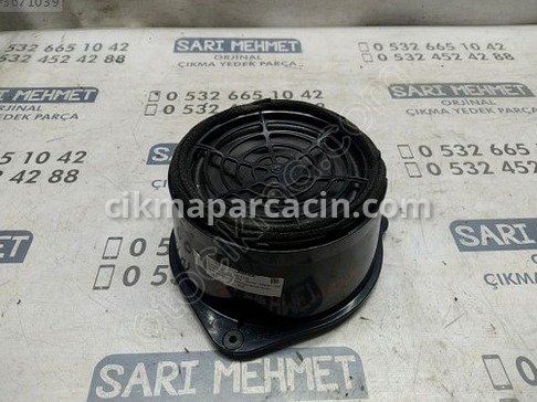 Audi Q7 Hoparlör çıkma parça
