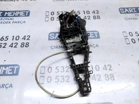 BMW 1 Serisi Dış Kapı Kolu çıkma parça - SARI MEHMET OTO YEDEK PARÇA Konya