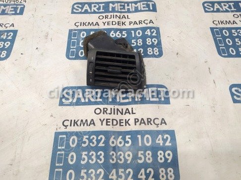 BMW 3 Serisi Havalandırma Izgaraları çıkma parça