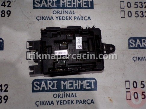 BMW 3 Serisi Sigorta Kutusu çıkma parça