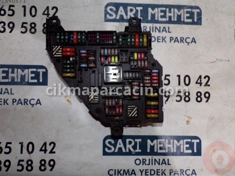 BMW 5 Serisi Sigorta Kutusu çıkma parça