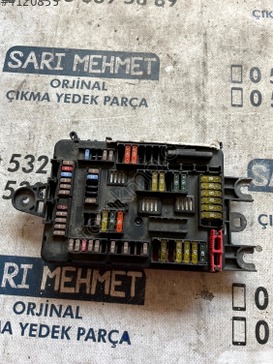 BMW 3 Serisi Sigorta Kutusu çıkma parça
