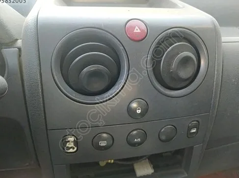 Citroen Berlingo Cam Düğmesi çıkma parça - SARI MEHMET OTO YEDEK PARÇA Konya