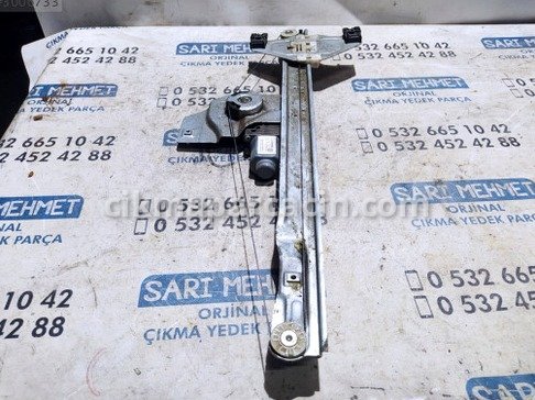 Citroen Berlingo Sol Ön Cam Krikosu çıkma parça