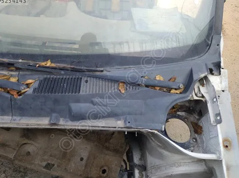 Fiat Doblo Ön Cam Izgarası çıkma parça - SARI MEHMET OTO YEDEK PARÇA Konya