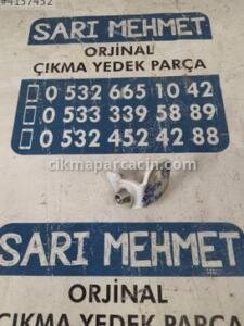 ÇIKMA FİAT EGEA SAĞ ARKA KAPI MENTEŞESİ ÜST – Konya Çıkma Parça