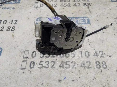 Fiat Fiorino Kapı Kilidi çıkma parça - SARI MEHMET OTO YEDEK PARÇA Konya