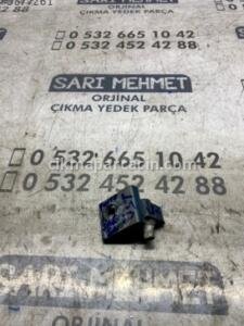 ÇIKMA FİAT PUNTO SAĞ ÖN KAPI MENTEŞESİ ÜST – Konya Çıkma Parça