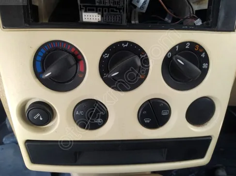 Ford Tourneo Connect Klima Kontrol Paneli çıkma parça