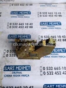 ÇIKMA FORD CONNECT SAĞ SÜRGÜLÜ KAPI KİLİDİ – Konya Çıkma Parça (2. Adet)