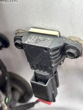 Ford Tourneo Courier Darbe Sensörü çıkma parça - SARI MEHMET OTO YEDEK PARÇA Konya