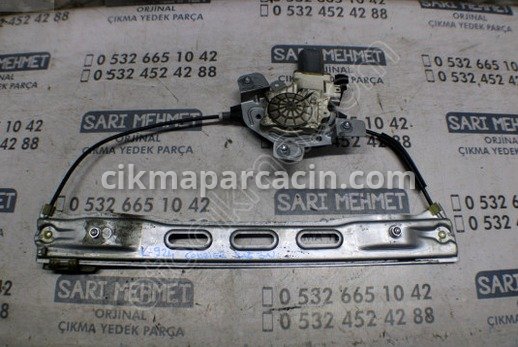 Ford Tourneo Courier Cam Krikosu çıkma parça