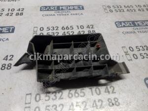 ÇIKMA FORD COURİER SAĞ ÖN TAMPON BRAKETİ – Konya Çıkma Parça | OEM ET76-17D958-AE
