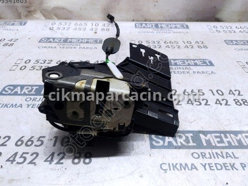 Ford Fiesta Kapı Kilidi çıkma parça