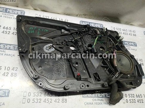 Ford Fiesta Cam Krikosu çıkma parça
