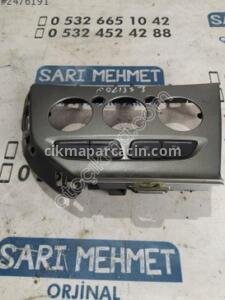 ÇIKMA FORD FOCUS 3 KLİMA KONTROL PANELİ ÇERÇEVESİ – Konya Çıkma Parça | OEM BM51-18522A