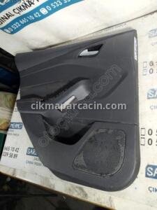 ÇIKMA FORD FOCUS 3 SOL ARKA KAPI DÖŞEMESİ - Konya Çıkma Parça | OEM BM51-A27407-