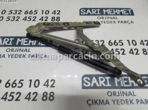 ÇIKMA FORD FOCUS MOTOR KAPUTU SOL MENTEŞESİ1998-2004 – Konya Çıkma Parça | OEM YS41-F42701-CB