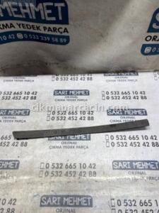 ÇIKMA FORD FOCUS SAĞ ARKA KAPI BANDI ÇITASI 2005-2009 – Konya Çıkma Parça