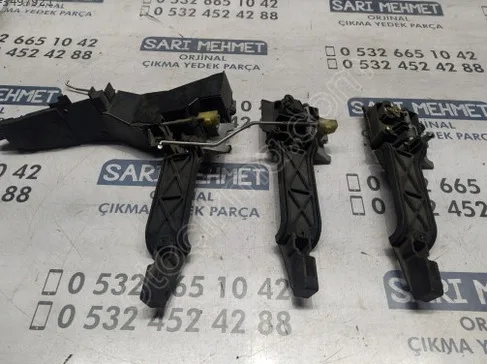 Ford Mondeo Dış Kapı Kolu çıkma parça - SARI MEHMET OTO YEDEK PARÇA Konya