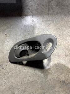 ÇIKMA FORD MONDEO SOL ÖN İÇ AÇMA KAPI KOLU ÇERÇEVESİ – Konya Çıkma Parça | OEM XS71-F22021-CCW