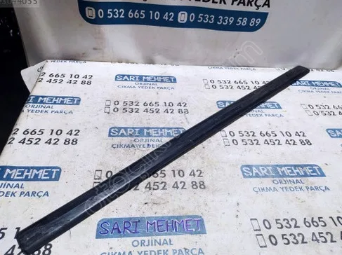 Honda Civic Kapı Bandı & Çıtası çıkma parça - SARI MEHMET OTO YEDEK PARÇA Konya