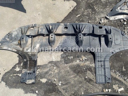 Hyundai i20 Alt Muhafaza çıkma parça