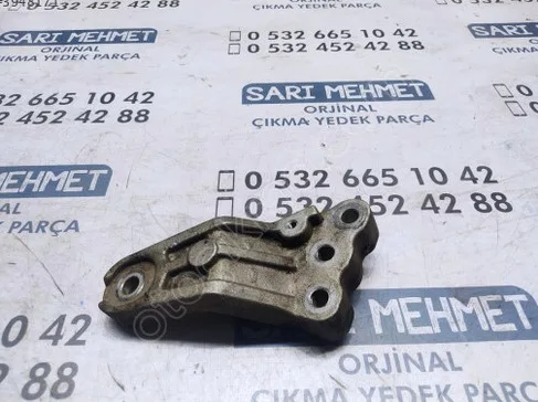 Hyundai i30 Motor Takozu & Kulağı çıkma parça - SARI MEHMET OTO YEDEK PARÇA Konya