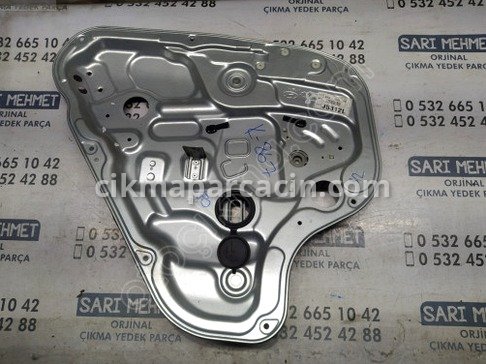 Hyundai i30 Cam Krikosu çıkma parça
