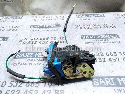 Hyundai i30 Kapı Kilidi çıkma parça