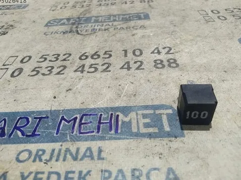 Audi A4 Far (Sol) çıkma parça - SARI MEHMET OTO YEDEK PARÇA Konya