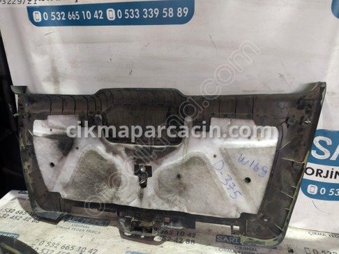 Mercedes-Benz A Serisi Bagaj Döşemesi çıkma parça