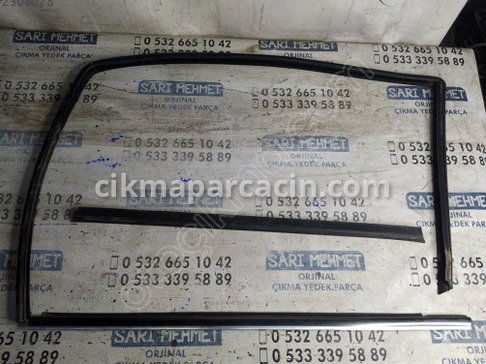 Mercedes-Benz C Serisi Kapı Fitili çıkma parça