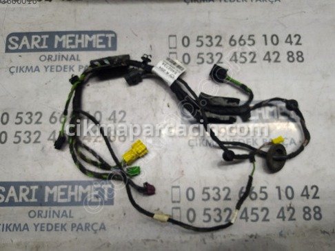 Mercedes-Benz C Serisi Elektrik Tesisatı çıkma parça