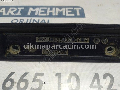 Mercedes-Benz E Serisi Bagaj Kapağı çıkma parça