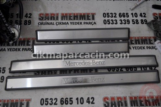 Mercedes-Benz E Serisi Kapı Döşemesi çıkma parça