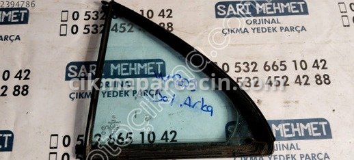Mercedes-Benz C Serisi Kelebek Camı çıkma parça