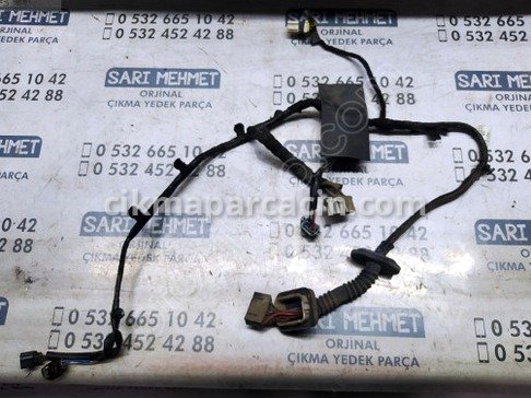 Mitsubishi Carisma Elektrik Tesisatı çıkma parça