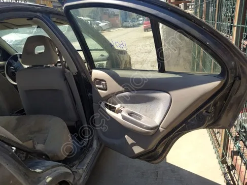 Nissan Almera Sağ Arka Kapı çıkma parça - SARI MEHMET OTO YEDEK PARÇA Konya
