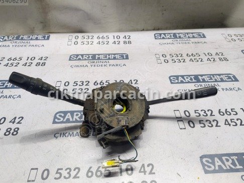 Nissan Almera Silecek Kolu çıkma parça
