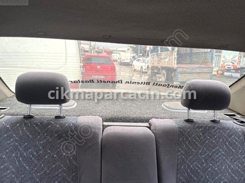 Nissan Primera Bagaj Pandizot çıkma parça